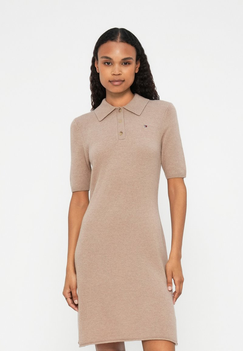 Tommy Hilfiger SOFT DRESS - Pletené šaty - safari heather