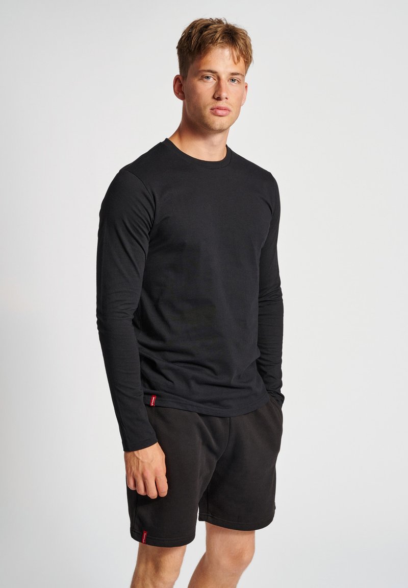 Hummel Longsleeve - black