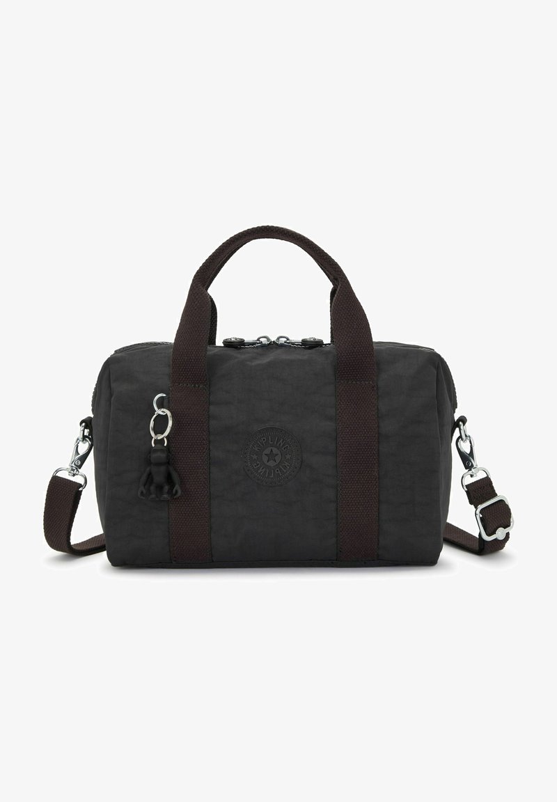 Borsa a mano nera in tessuto con manici e tracolla in tessuto marrone, chiusura con zip e finitura testurizzata con un'etichetta con logo e dettaglio di portachiavi.