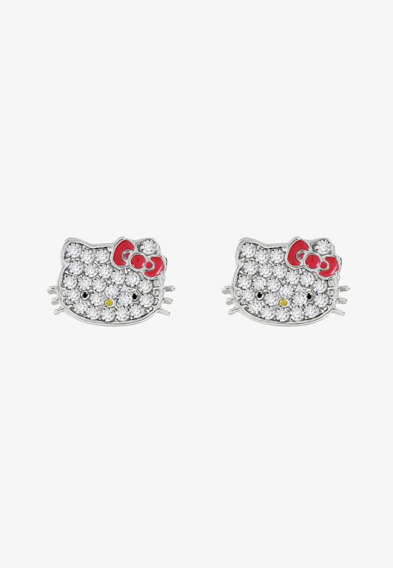 Boucles d'oreilles en forme de tête de Hello Kitty avec un contour en argent, des embellissements en cristal clair, un accent de nœud rouge et un détail de nez jaune.
