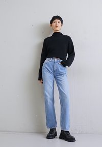 RE/DONE HIGH RISE - Traperice ravnih nogavica - worn blue