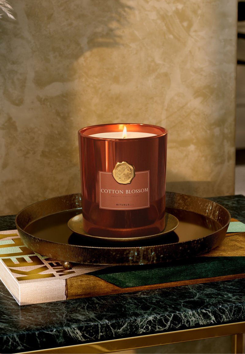 Rituals SCENTED CANDLE - COTTON BLOSSOM PRIVATE COLLECTION - COMFORT