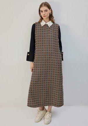 Velika haljina - black