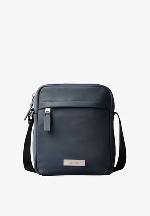 Calvin Klein CLEAN REPORTER - Umhängetasche - slate blue