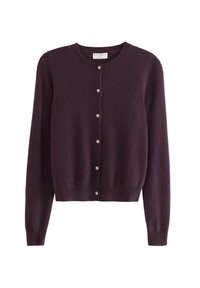 Tmavě fialový vlněný cardigan s kulatým výstřihem a sedmi bílými knoflíky vpředu, dlouhými rukávy a žebrovanými manžetami a lemem.