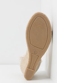 Minelli Sandály na vysokém podpatku - nude