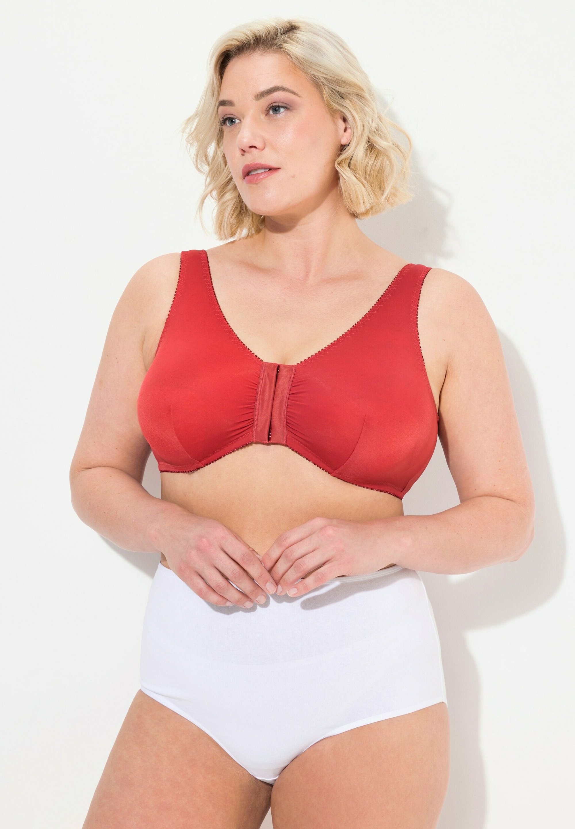 Ulla Popken VORDERVERSCHLUSS GEPOLSTERTE BREITE TRÄGER KEIN