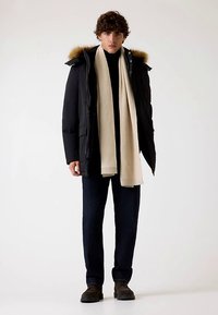 Guess - Płaszcz puchowy