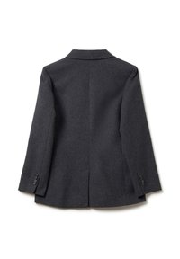 Blazer de lana gris con solapa muesca, abertura sencilla en la parte posterior y puños de tres botones. Textura suave y corte entallado.