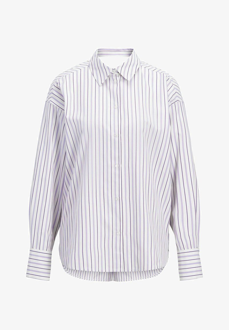 Camicia bianca con bottoni, caratterizzata da righe verticali viola, colletto classico, maniche lunghe e orlo arrotondato. Tessuto in cotone con una texture liscia.