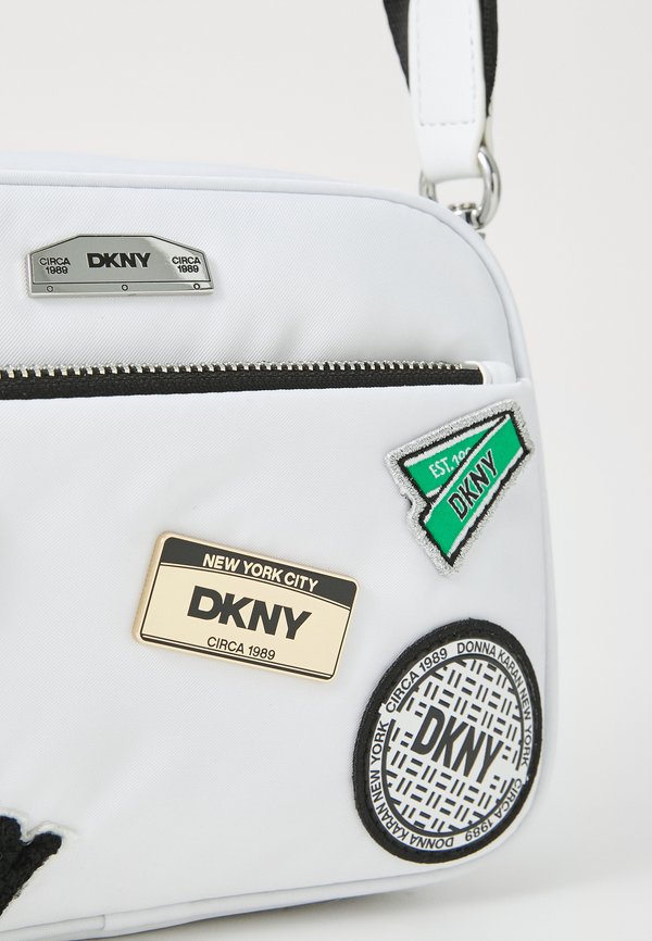 CAPSULE CAMERA BAG - Cross body bag4