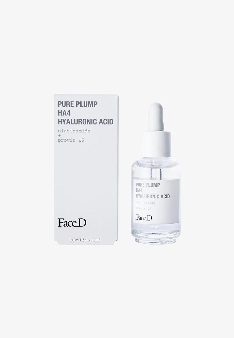 Bottiglia contagocce in vetro trasparente con etichetta bianca che riporta la scritta "Pure Plump HA4 Acido Ialuronico", inclusa una scatola bianca con design minimalista.