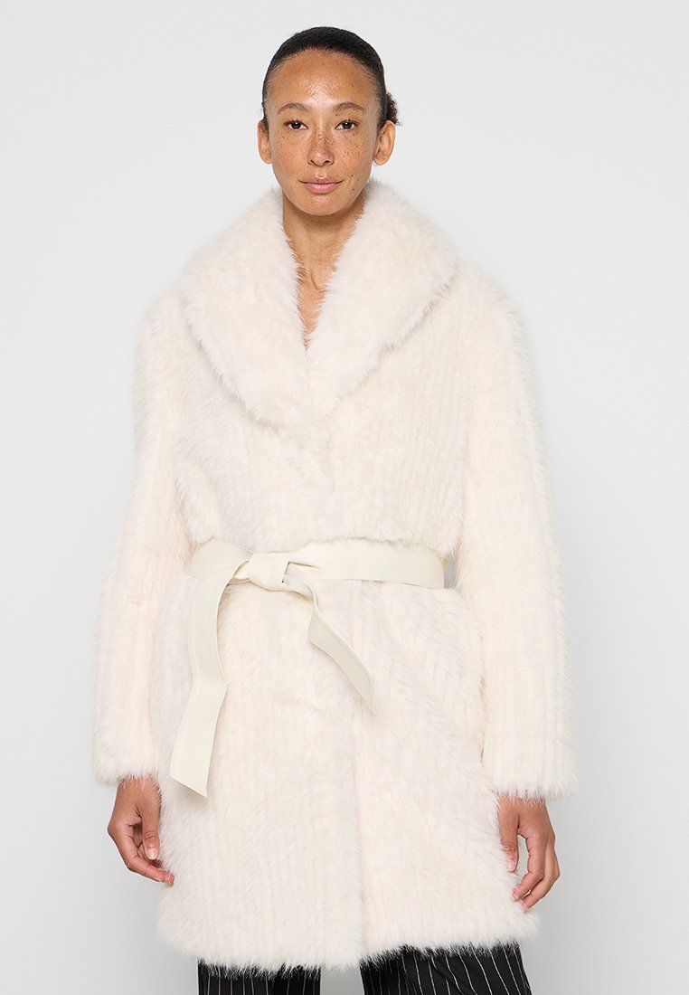 Gaudi Halflange jas crème Gaudi Halflange jas crème