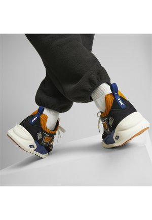 Puma Tenisky - black
