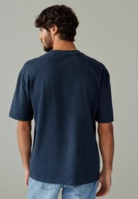 Next T-shirts print - navy blue hohoho