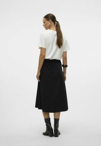 Vero Moda VMVILJA HOHE TAILLE  - Jupe trapèze - black