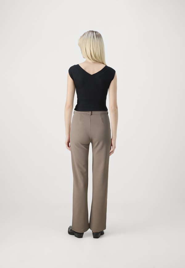 ONLRAFFY LIFE STRAIGHT PANT - Trousers - fossil4