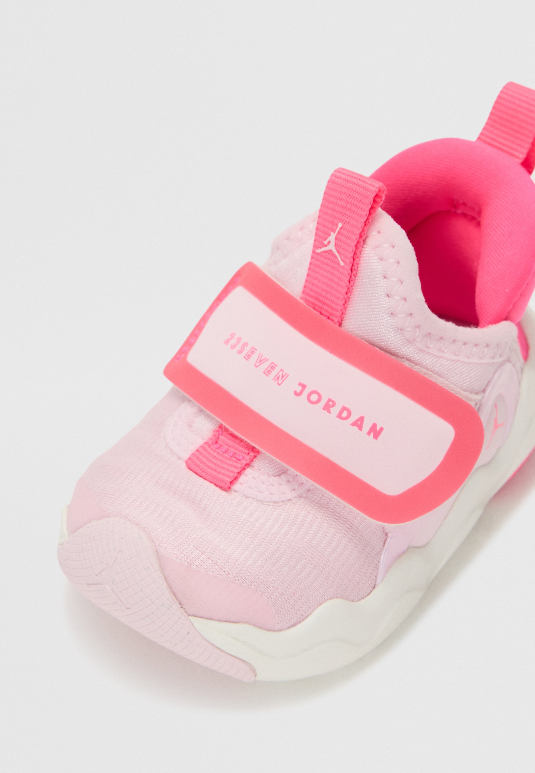 infant pink and white jordans