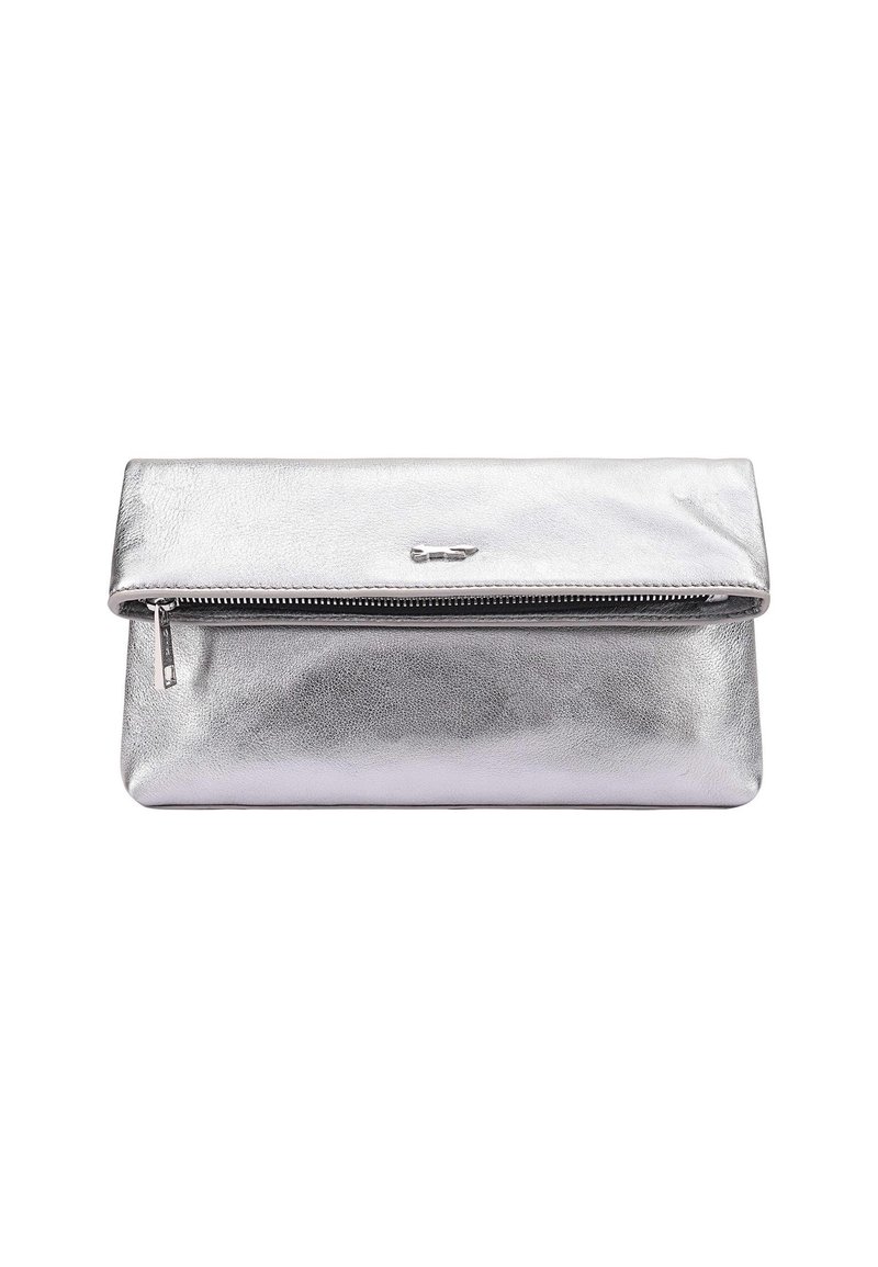 Zilveren metallic clutchbag met een gladde textuur, ritssluiting en een omgevouwen klep. Voorzien van een subtiele logo-accent op de voorkant.