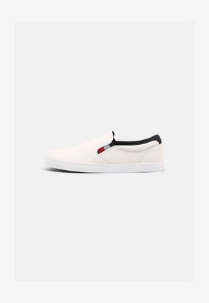 ESSENTIAL CHAMBRAY VULC - Zapatillas - ivory