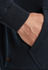 Thumbnail Image 4