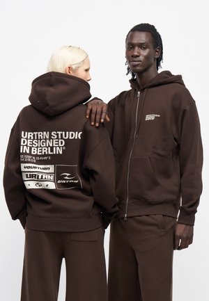 YOURTURN by Zalando, UNISEX - Суитшърт с цип - dark brown