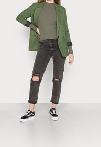 Even&Odd Sweter