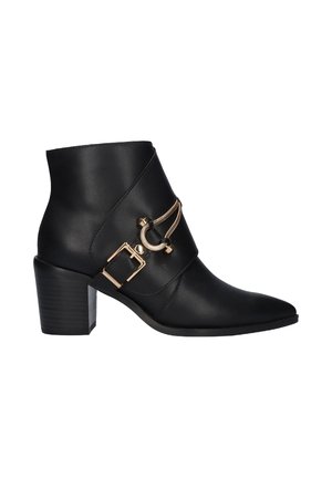 Botines camperos - black