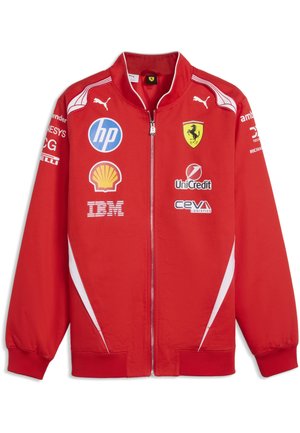 Rød Ferrari racerkjakke med frontlynlås, logoer fra Puma, Ferrari, HP, Shell, IBM, UniCredit og CEVA på bryst og ærmer.