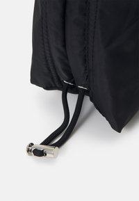 Even&Odd Borsa a tracolla - black