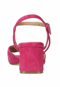 Roze suède sandalen met blokhak, voorzien van een verstelbaar enkelbandje en een gladde binnenzijde. Heeft een ronde neus en een subtiele textuur.