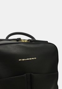 Piquadro Rucksack - black