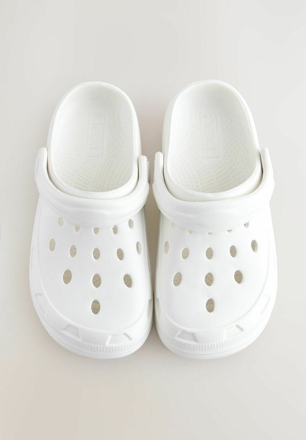 REGULAR FIT – Riemensandalette