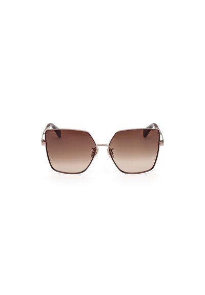 Gafas de sol con degradado marrón y montura geométrica, que cuentan con un puente delgado de metal y patillas oscuras. Las lentes presentan una textura suave.