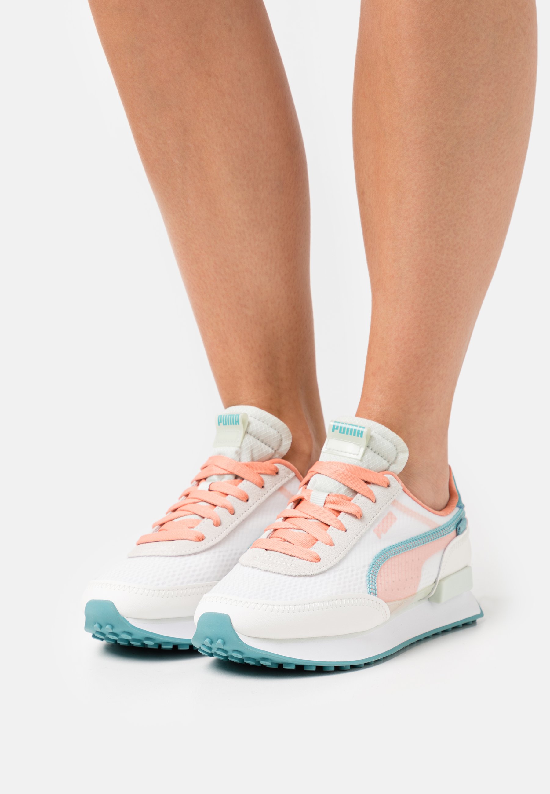 Puma Future Rider Luminous Trainers White Porcelain Multi Coloured Zalando Co Uk