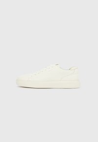 Επιλέχθηκε, white