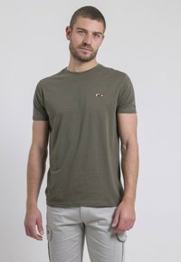 Non sélectionné, kaki