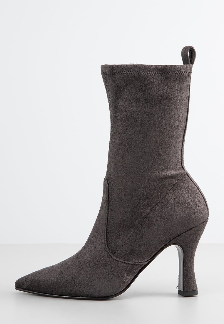 Kennel + Schmenger Enkellaarsjes met hoge hak antraciet Kennel + Schmenger Enkellaarsjes met hoge hak antraciet