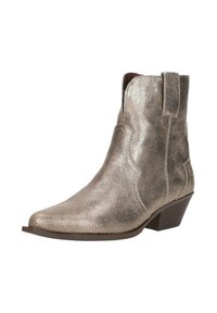 Metaalachtige bronzen enkelboot met een puntige neus, zij-elastische panelen en een lage gestapelde hak; gestructureerde afwerking met subtiele glans.