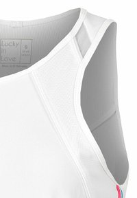 Lucky in Love WINNING STREAK CHILL  - Top - white