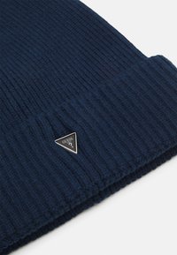 Guess MITO BEANIE - Gorro - blue