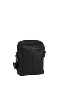 Borsa a tracolla nera in pelle con superficie testurizzata, chiusura a zip e tracolla regolabile. Presenta una tasca frontale per ulteriore spazio di stoccaggio.