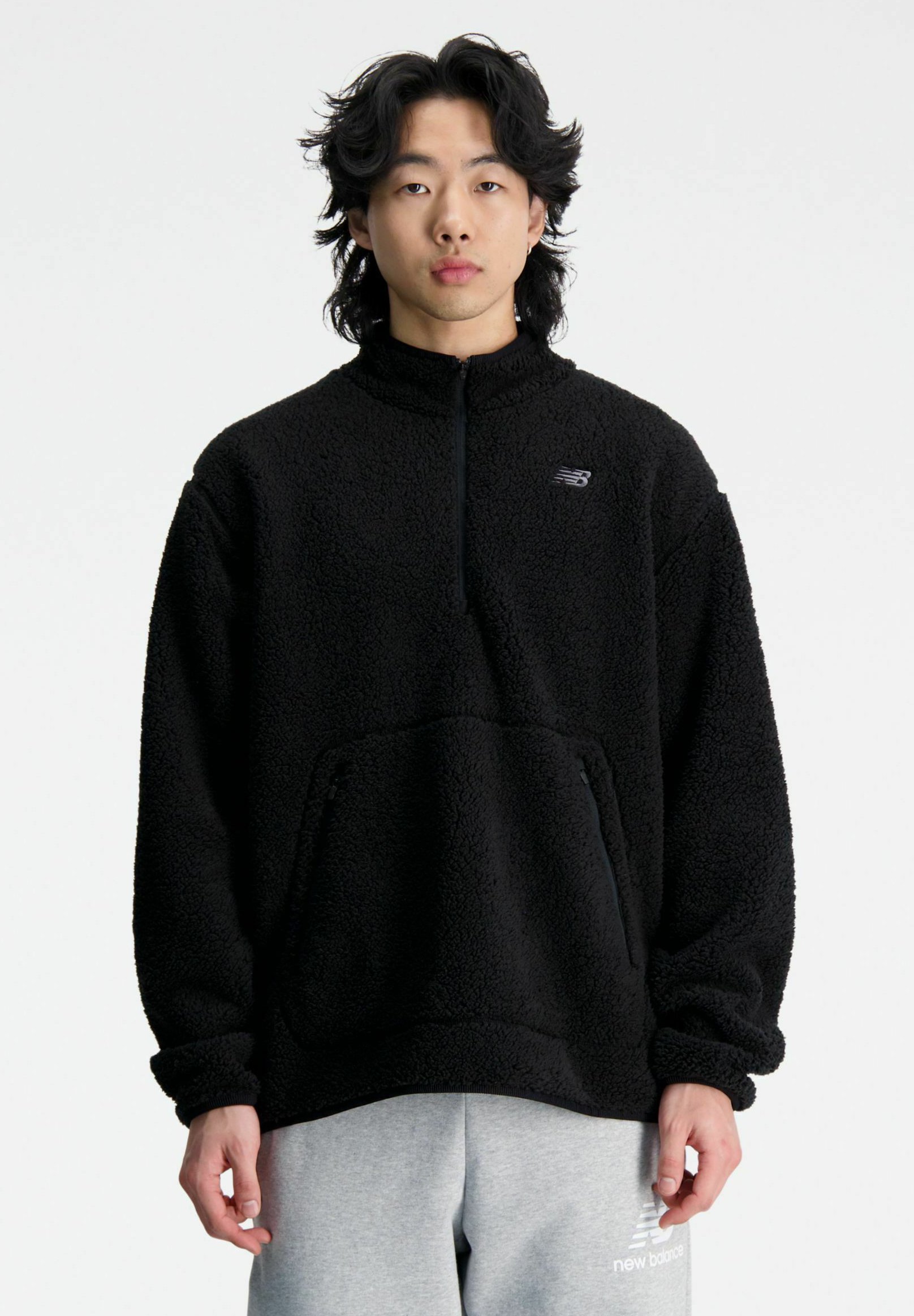 New Balance R W TECH SHERPA - Fleece jumper - black/mottled black -  Zalando.de