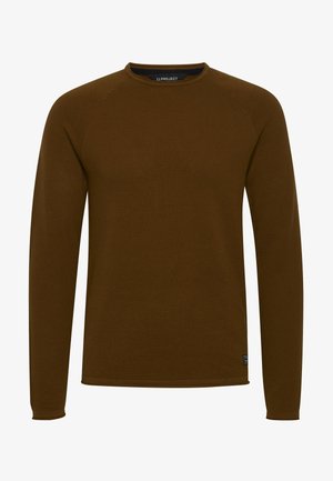 Rjav dolg rokav pulover s krožnim izrezom in teksturiranim vzorcem, z raglan rokavi in majhno oznako blagovne znamke na levi strani.