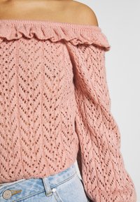 Miss Selfridge Stickad tröja - pink