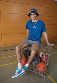 Jordan JUMPMAN SHORT SLEEVE CREW - Sportfelső - industrial blue/sail