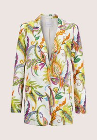 Ein Ein-Knopf-Blazer mit lebendigen, mehrfarbigen Blumen- und Blättermustern auf weißem Hintergrund, ausgestattet mit zwei vorderen Klappentaschen.