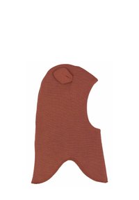 Hnědá pletená kukla barvy rezavé hnědi s malými detaily na uších, navržená tak, aby zakrývala hlavu a krk, přičemž obličej zůstává odkrytý.