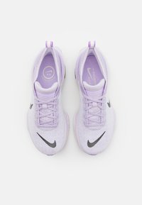 Nike Performance ZOOMX INVINCIBLE FK 3 - Scarpe da corsa su strada - barely grape/black/lilac bloom/sail