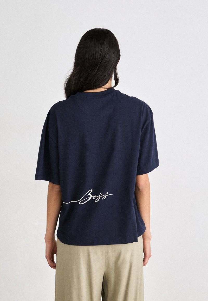 BOSS - Print T-shirt - dark blue, Enlarge